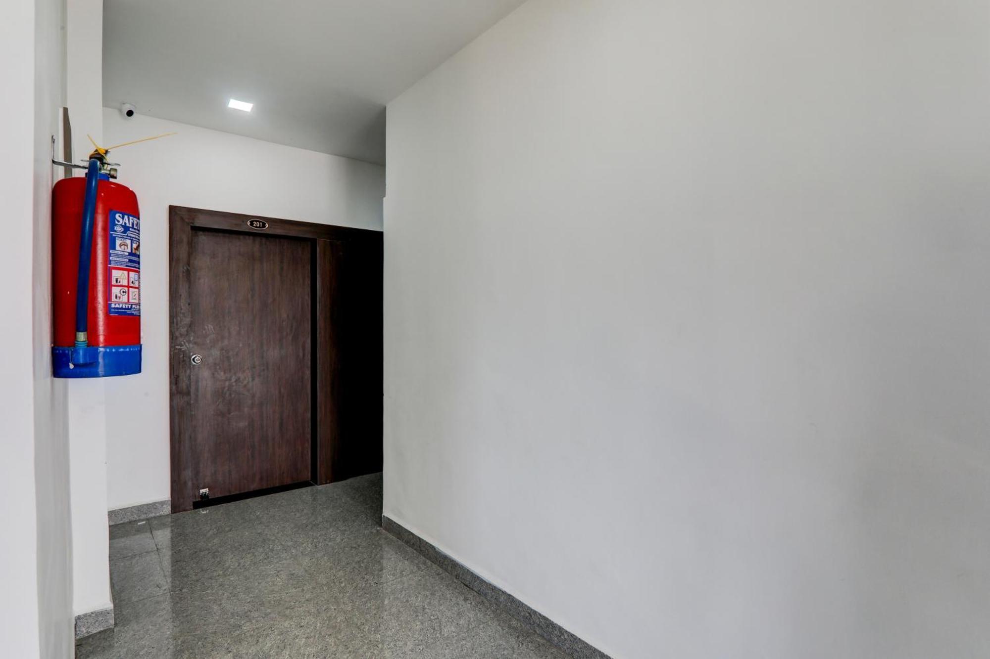 Super Hotel O Flagship Hotel Mk Palace Lucknow Eksteriør bilde